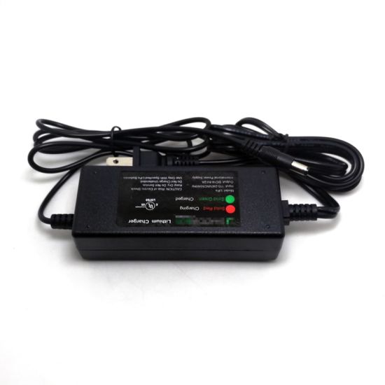 Totalmente automático 12V 2a 30W DC 14.7V para SLA /AGM /VRLA /GEL cargador de baterías de plomo ácido para automóviles, motocicletas, cortadoras de césped