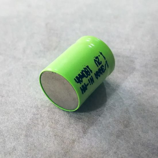 "Batería recargable Flat Top 1.2V 1/3AAA NiMH (180mAh)"
