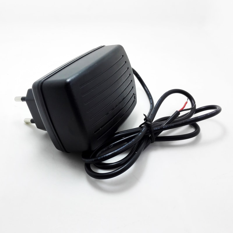 6s-10s celdas 7.2V-12V 20W NIMH NICD Paquete de batería Cargador de pared (9V-15V 1A)