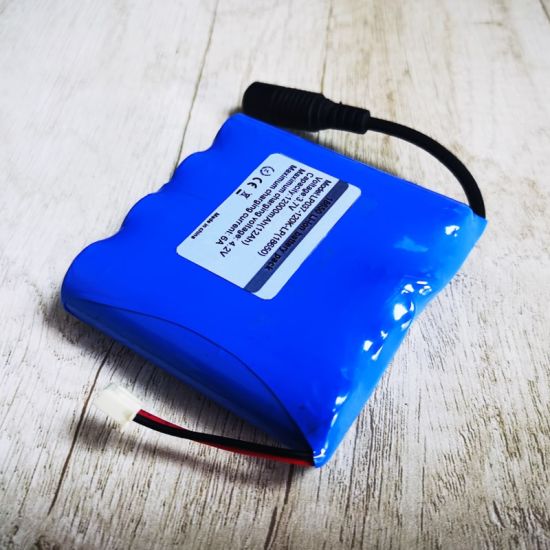 1S4P 3.6V 3.7V 18650 12000mAh 12Ah Paquete de batería de iones de litio recargable con PCM y conector